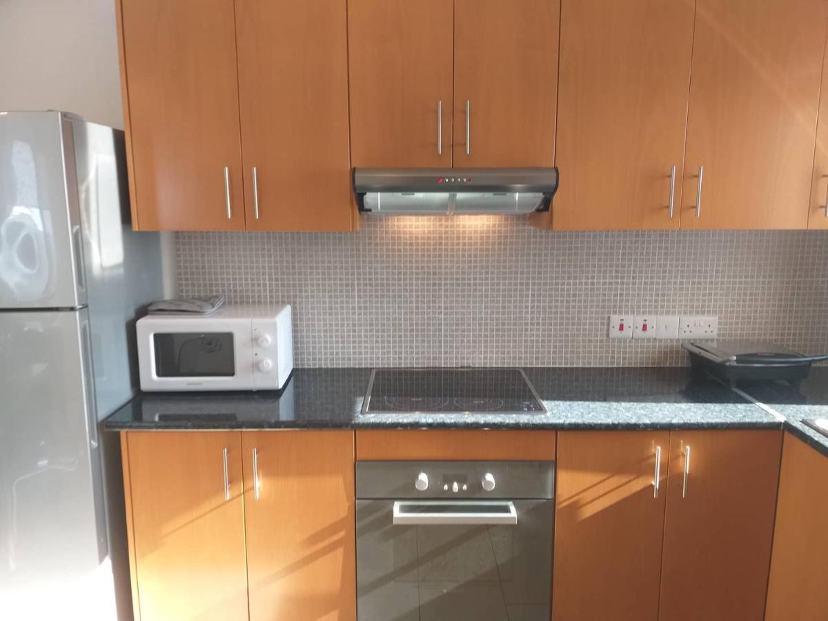 Horizon Luxury Apartment 4 Lárnaca Exterior foto